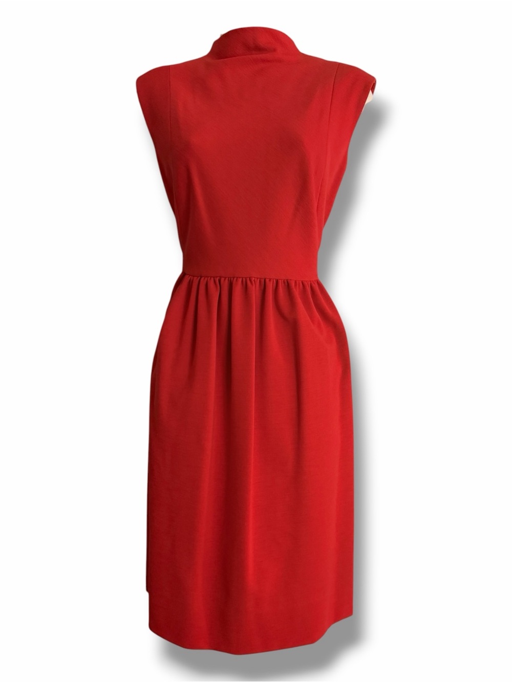 Pauline Trigere Vintage 60s70s Red Mock Neck Union Made Halle Bros Size 12